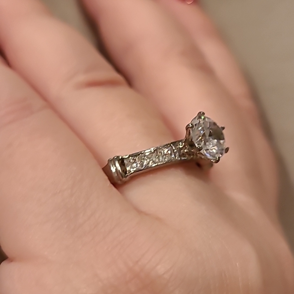 cubic zirconia stainless steel ring - Picture 3 of 5